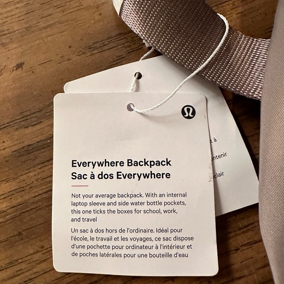 NWT Lululemon Everywhere Backpack 22L in Warm Ash Grey/Sheer Oak - Picture 5 of 6